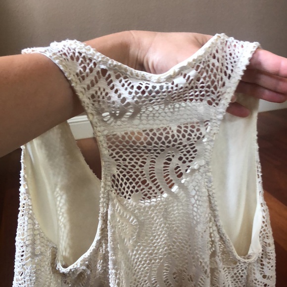 Lace, ivory, razor back, tiered tank top- 🍭small - Picture 2 of 4